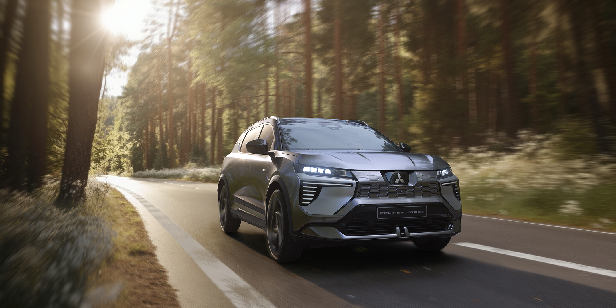 Nový Mitsubishi Eclipse Cross BEV – variabilné diaľkové svetlá