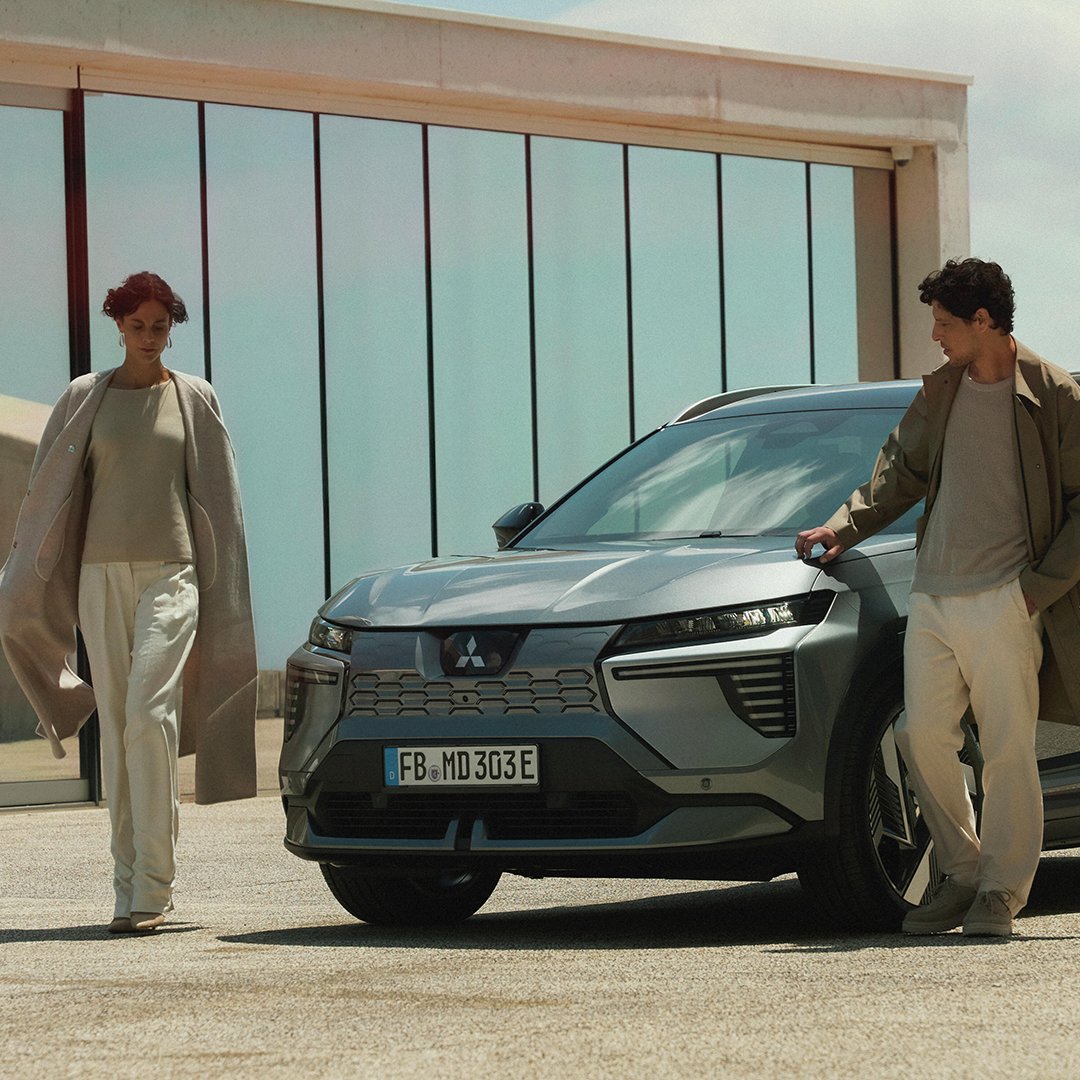 Nový Mitsubishi Eclipse Cross BEV - automatická aktualizácia softvéru