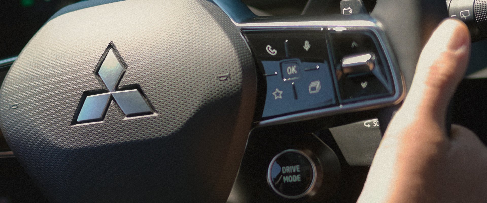 Nový Mitsubishi Eclipse Cross BEV - hlasové ovládanie prehrávania hudby