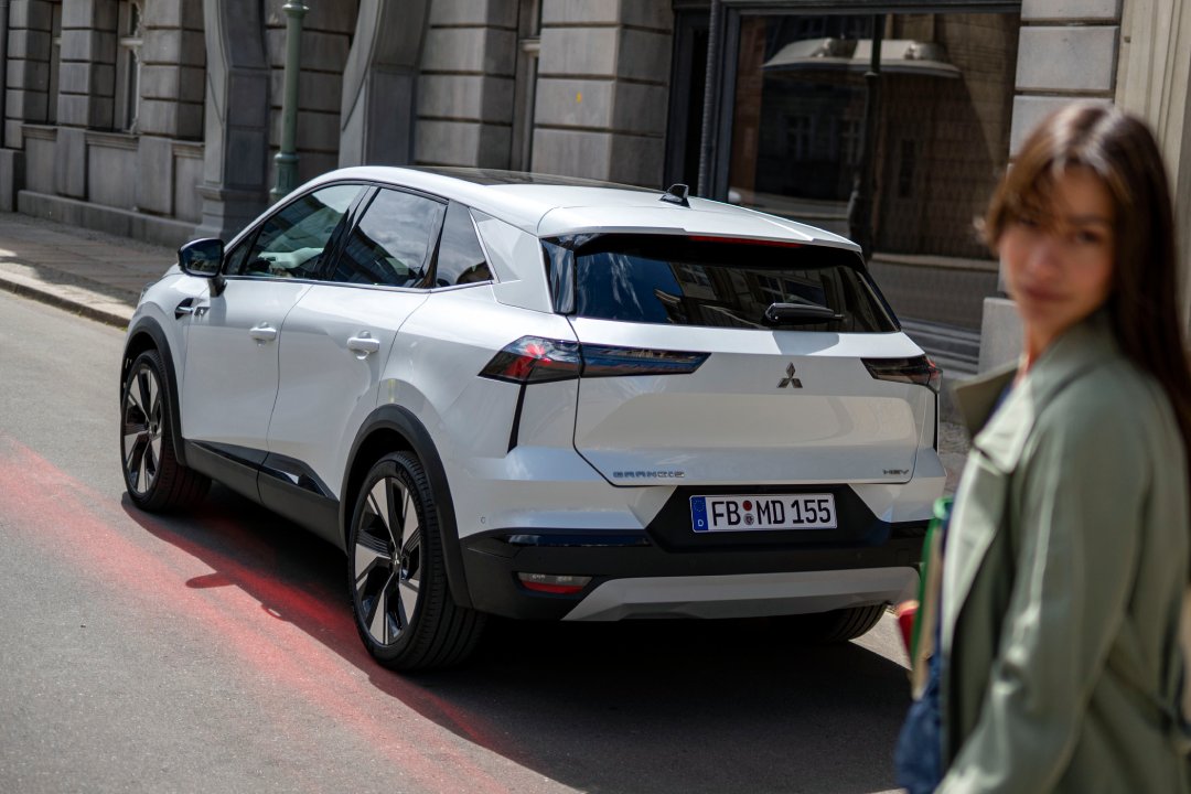 Nový Mitsubishi Grandis - prepracovaná zadná časť