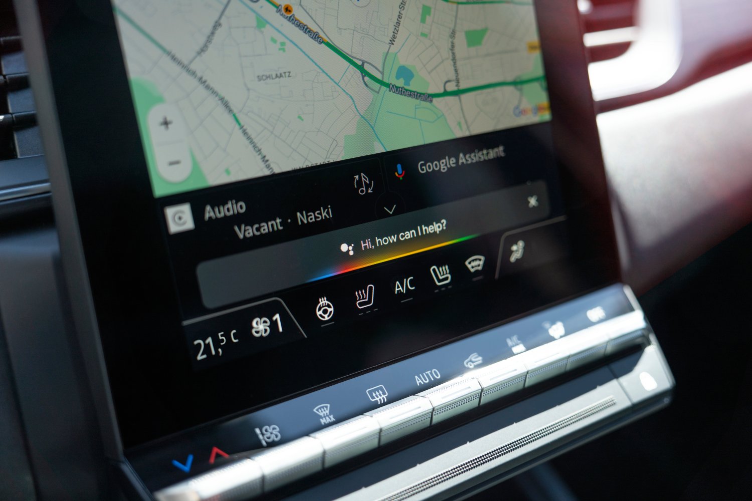 Nový Mitsubishi Grandis – navigácia